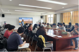 格拉斯哥大学季俊哲博士应邀到学院作学术报告