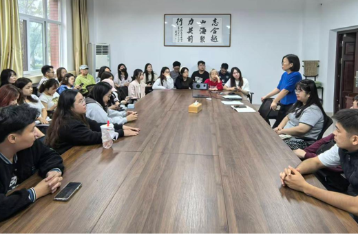 国际教育学院开展国庆节假期安全教育和宿舍安全检查